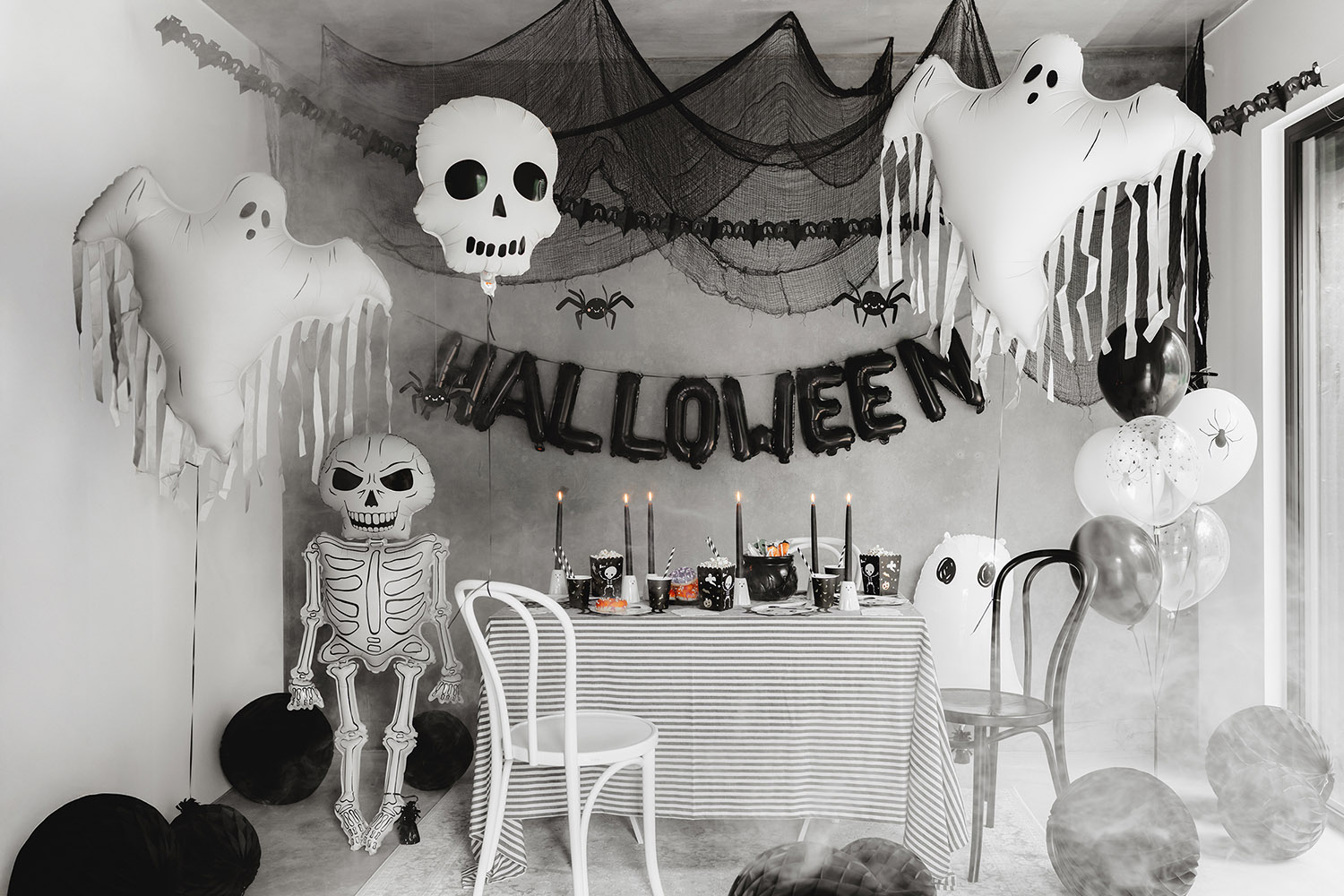 Διακόσμηση Halloween halloween-party-decorations-sweebies